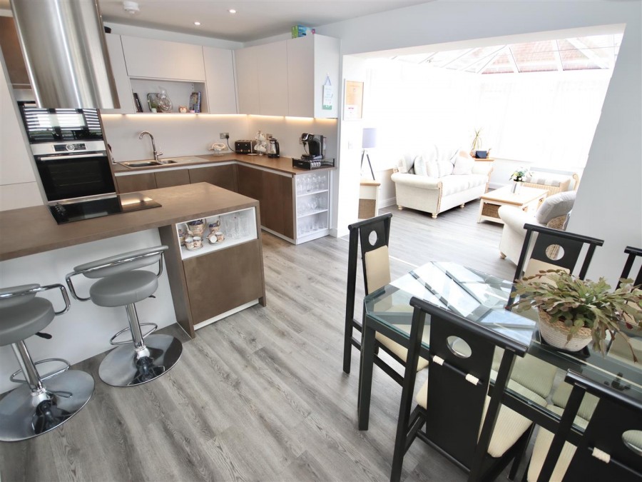 Images for Studley Gardens, Studley, Calne