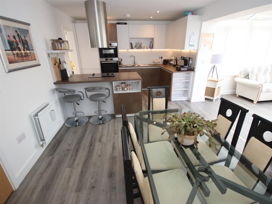 Images for Studley Gardens, Studley, Calne