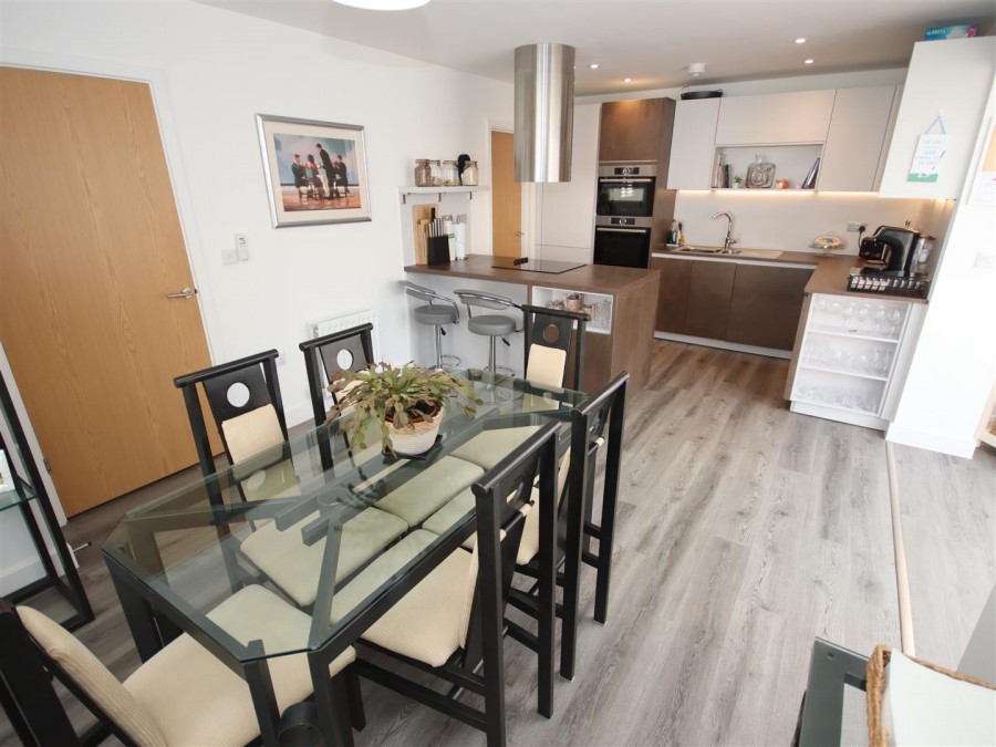 Images for Studley Gardens, Studley, Calne