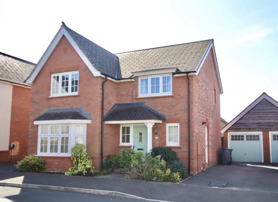 Images for Comet Crescent, Calne