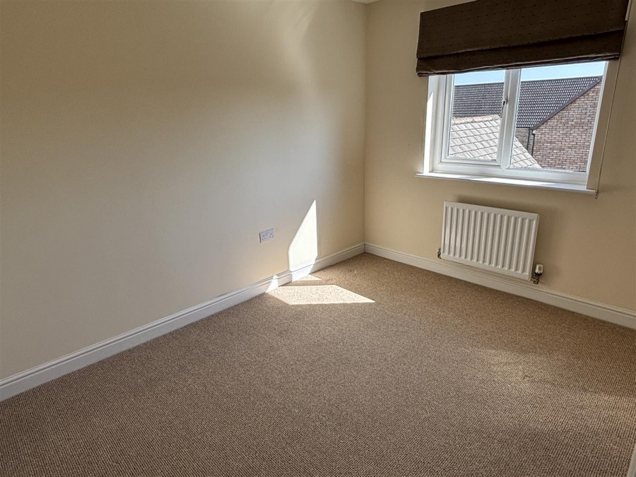 Images for Comet Crescent, Calne