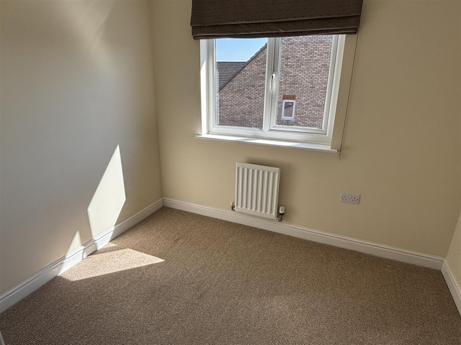 Images for Comet Crescent, Calne