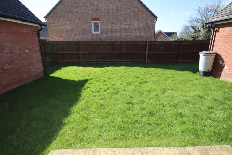 Images for Comet Crescent, Calne