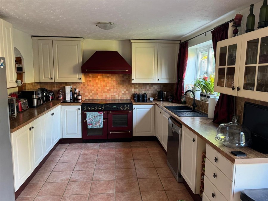 Images for Bishop Close, Chippenham