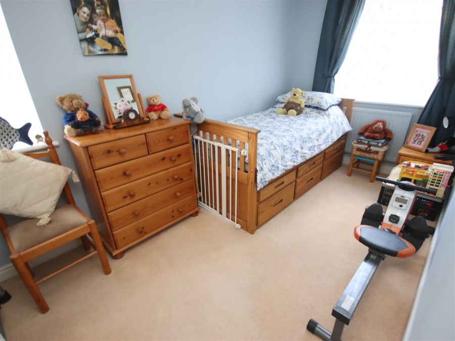 Images for Ailesbury Close, Chippenham