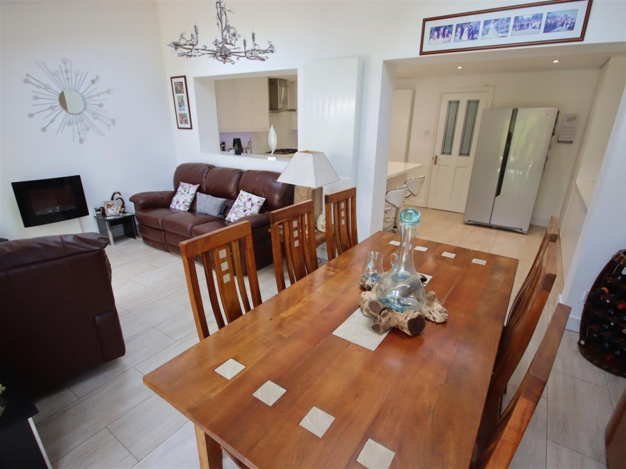 Images for Ailesbury Close, Chippenham