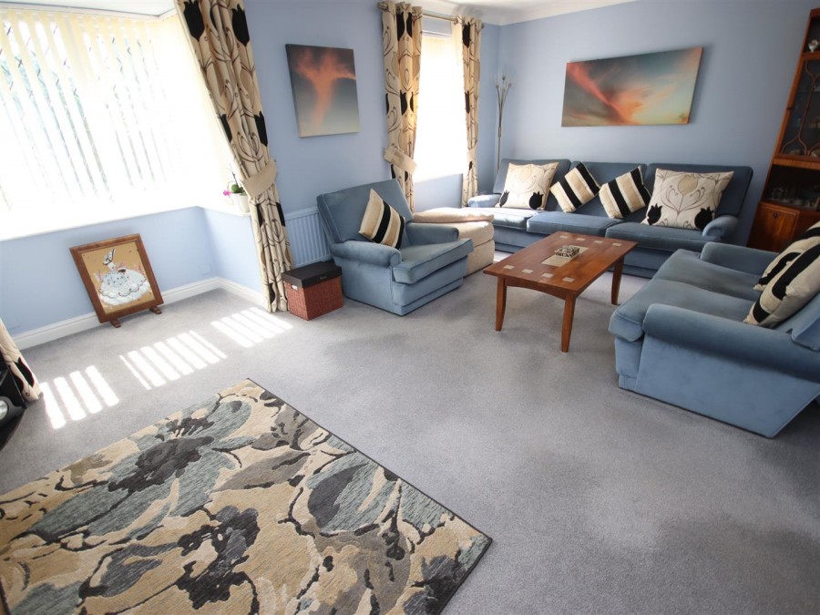 Images for Ailesbury Close, Chippenham