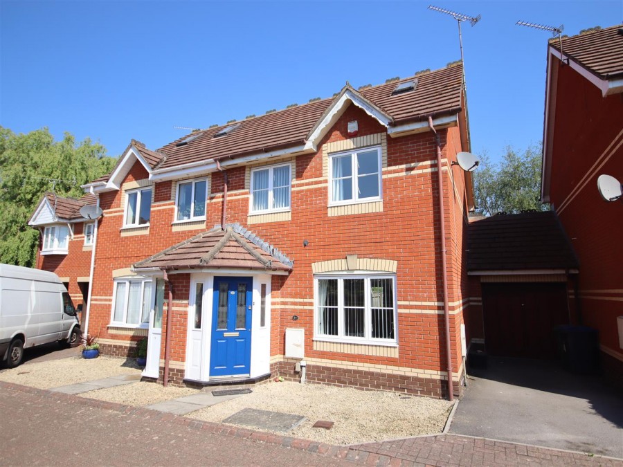 Images for Kingham Close, Chippenham