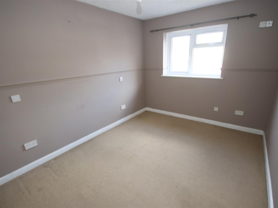 Images for Holmes Close, Chippenham