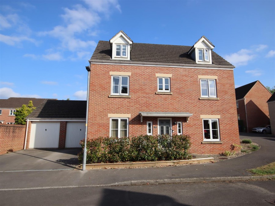 Images for Bolts Croft, Chippenham