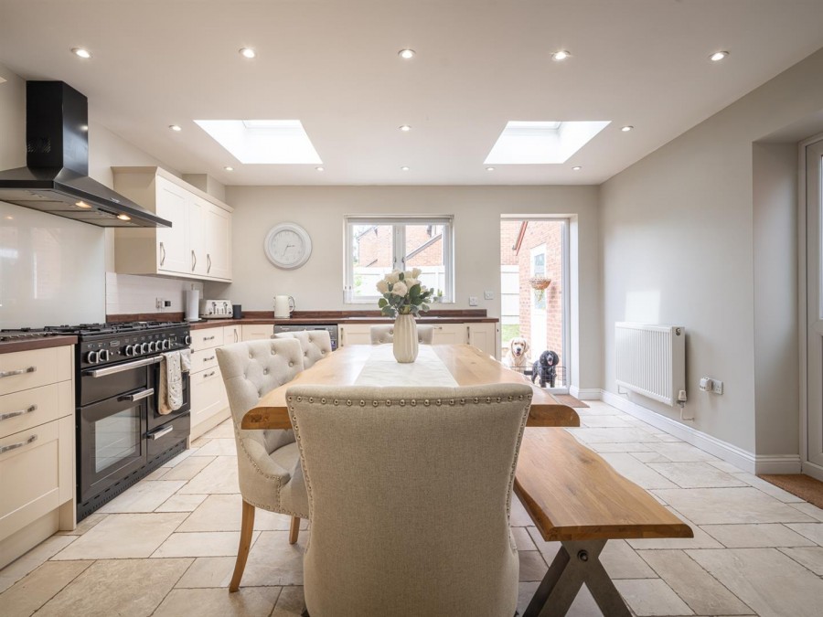 Images for Balmoral Close, Chippenham