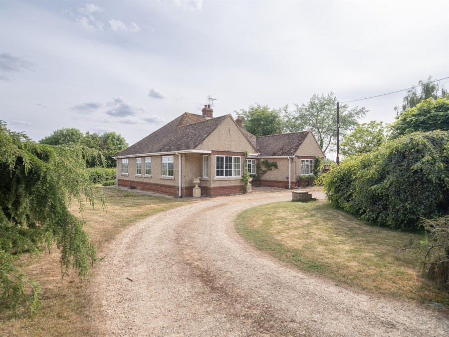 Images for Turf House Lane, Bremhill, Calne