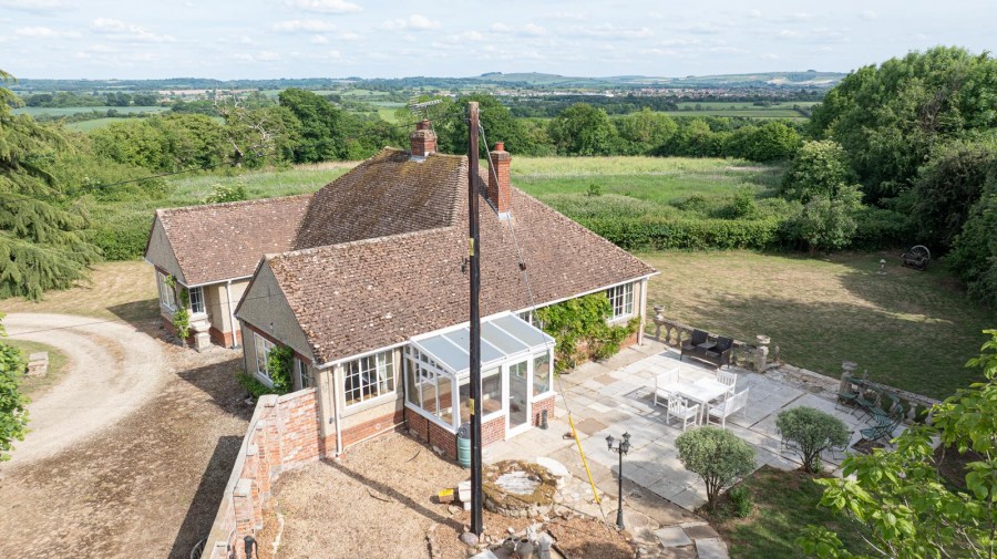 Images for Turf House Lane, Bremhill, Calne