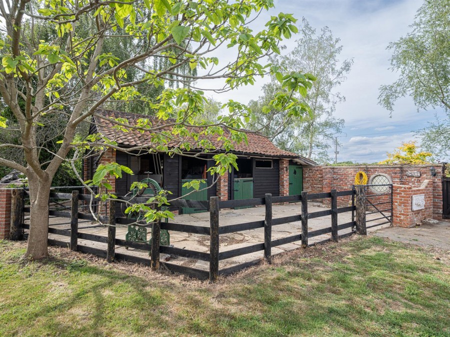 Images for Turf House Lane, Bremhill, Calne