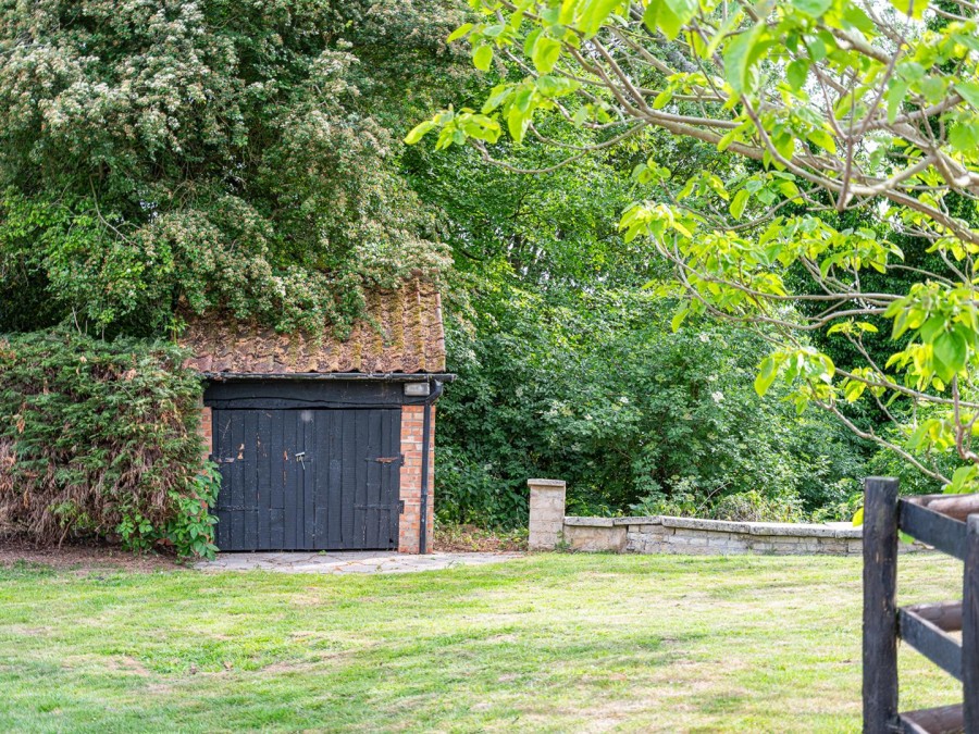 Images for Turf House Lane, Bremhill, Calne