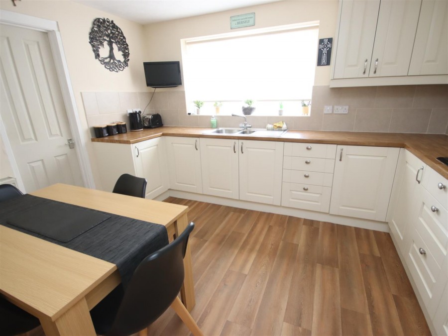 Images for Thomas Mead, Pewsham, Chippenham
