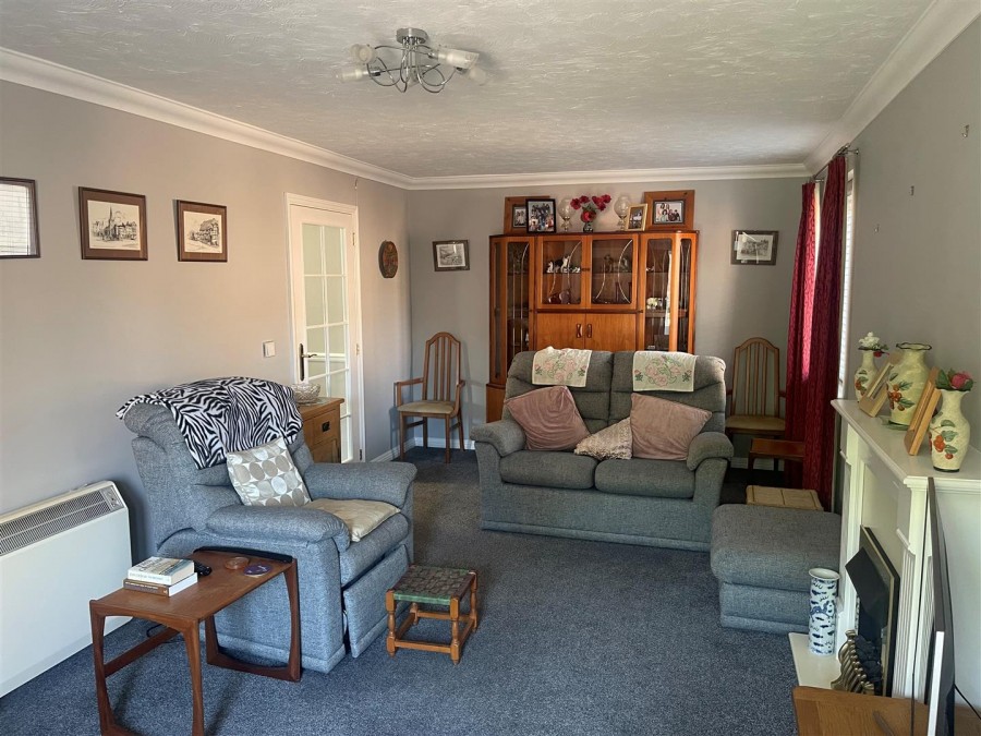 Images for Castle Lodge, Chippenham