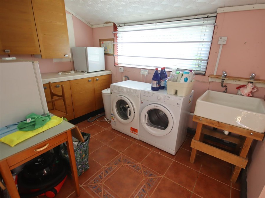 Images for Sadlers Mead, Chippenham