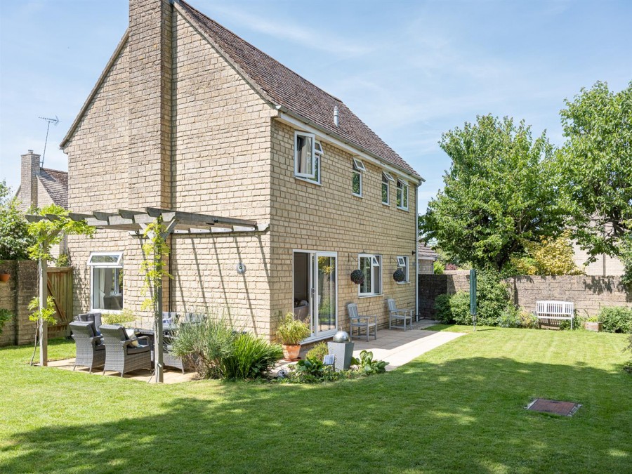 Images for Bouverie Park, Stanton St. Quintin, Chippenham
