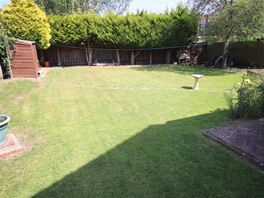 Images for Elm Close, Calne