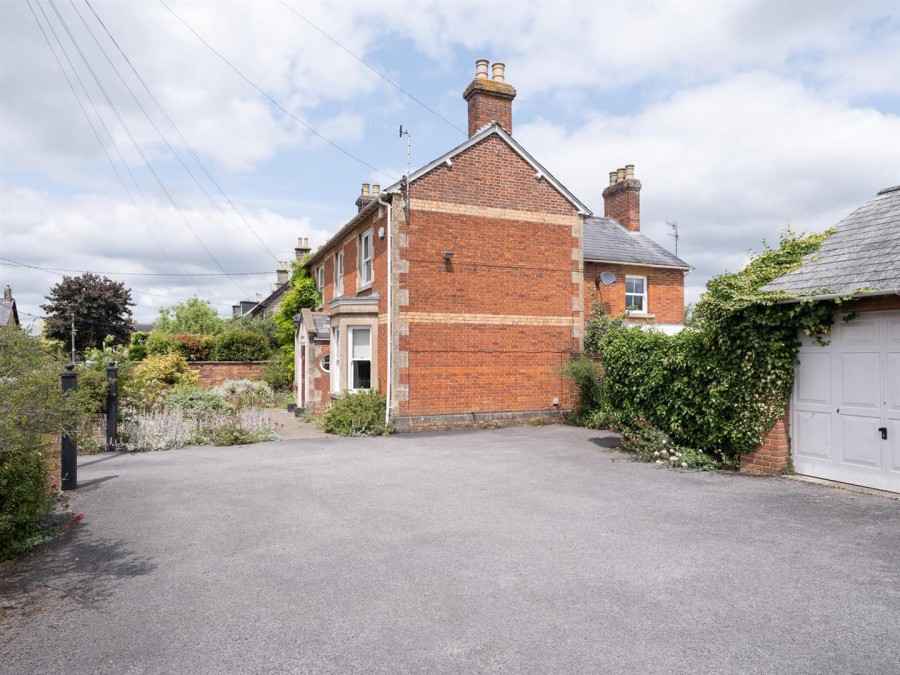 Images for Shelburne Road, Calne