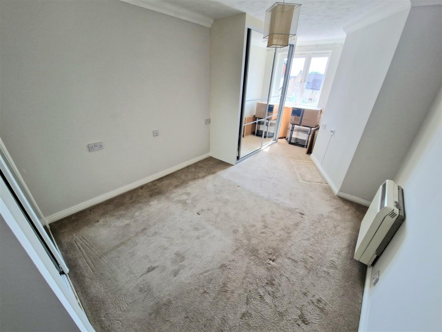 Images for Castle Lodge, Gladstone Road, Chippenham