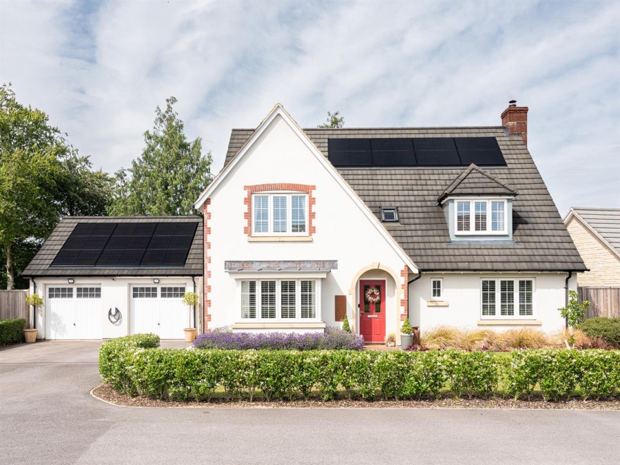 Images for Studley Gardens, Studley, Calne