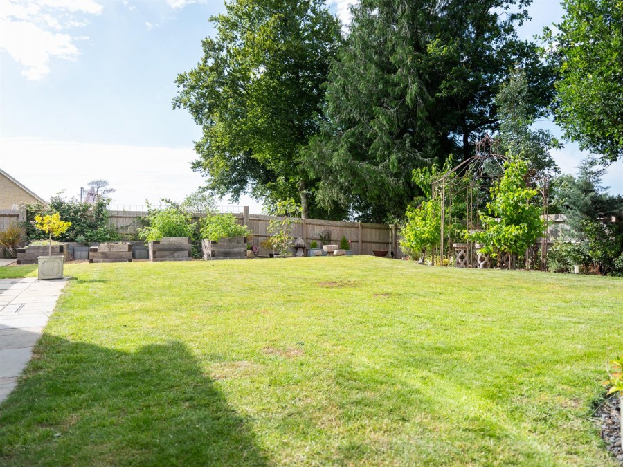 Images for Studley Gardens, Studley, Calne