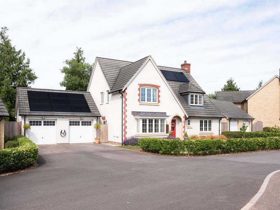 Images for Studley Gardens, Studley, Calne