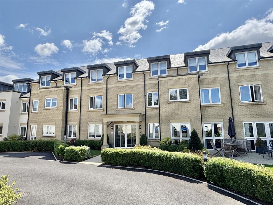 Images for St Andrew's Lodge, The Causeway, Chippenham