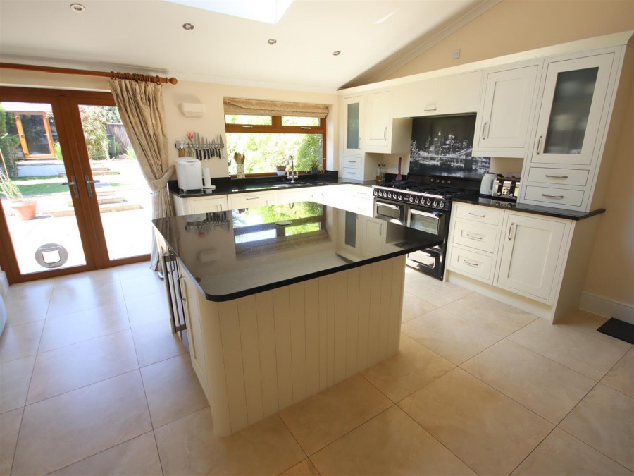 Images for Park Avenue, Chippenham