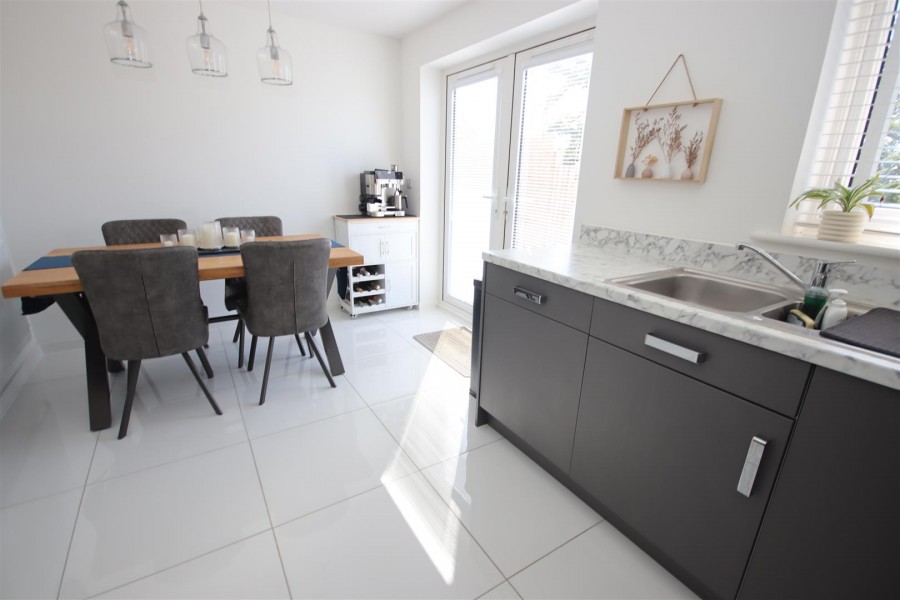 Images for Lawrence Drive, Calne