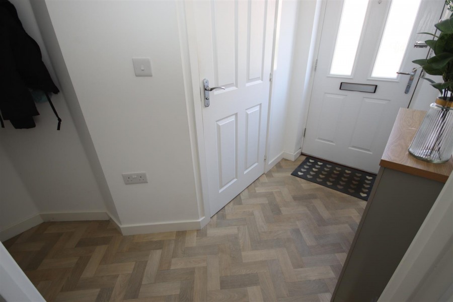 Images for Lawrence Drive, Calne