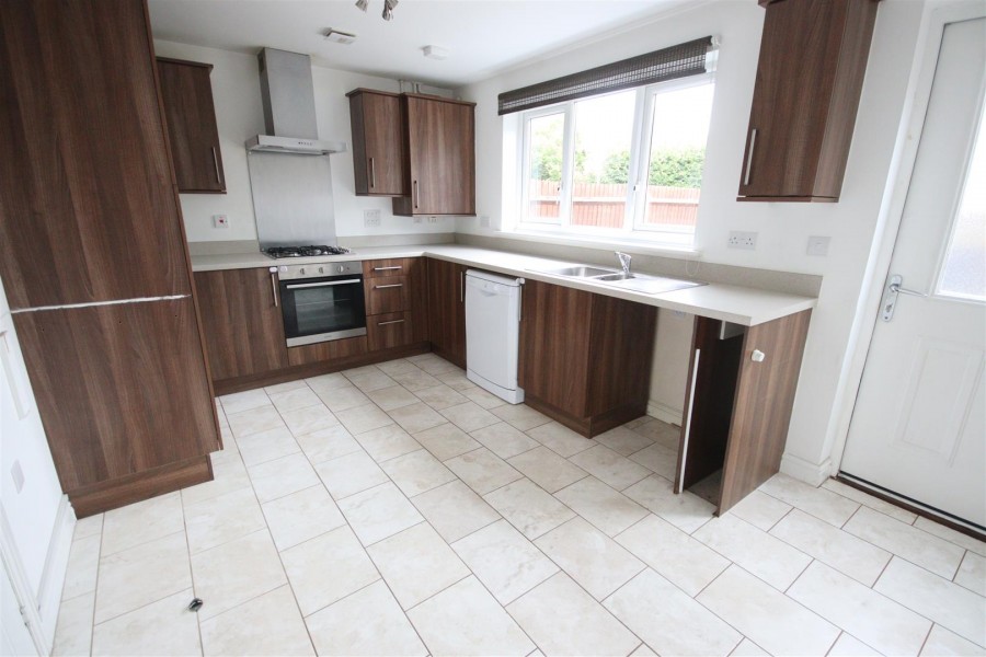 Images for Comet Crescent, Calne