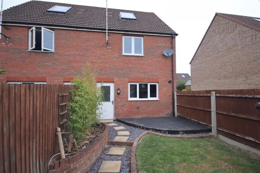 Images for Comet Crescent, Calne