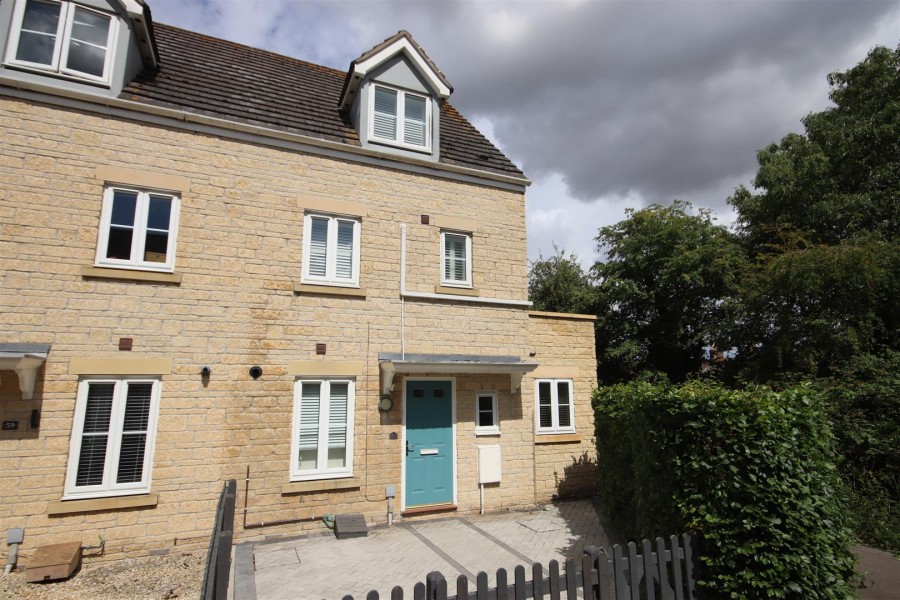 Images for Bolts Croft, Chippenham