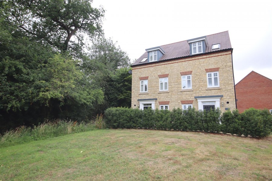 Images for Elms Road, Chippenham