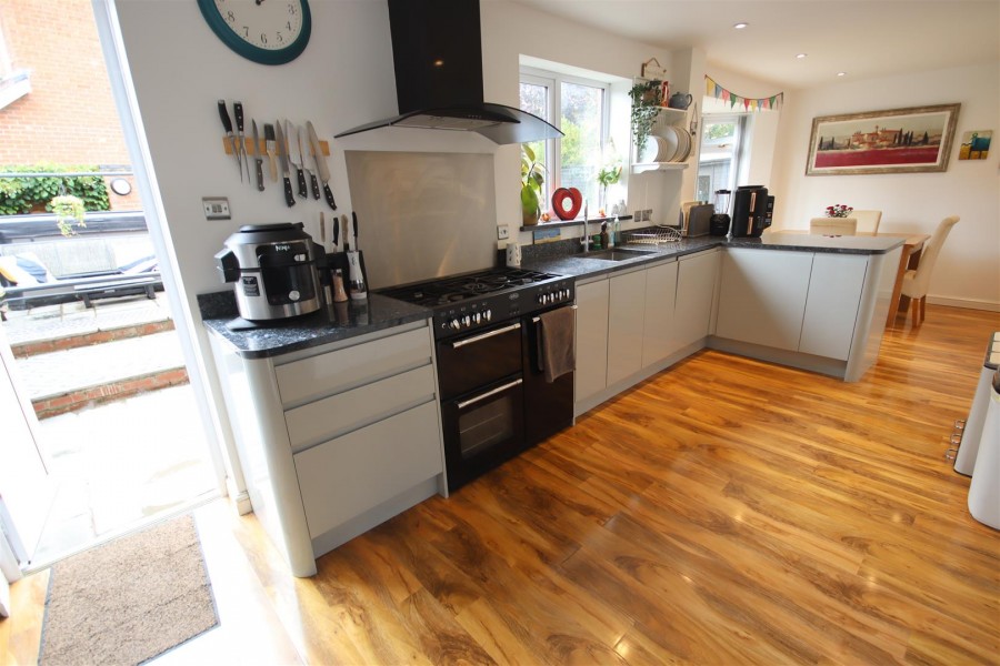 Images for Sutherland Crescent, Chippenham