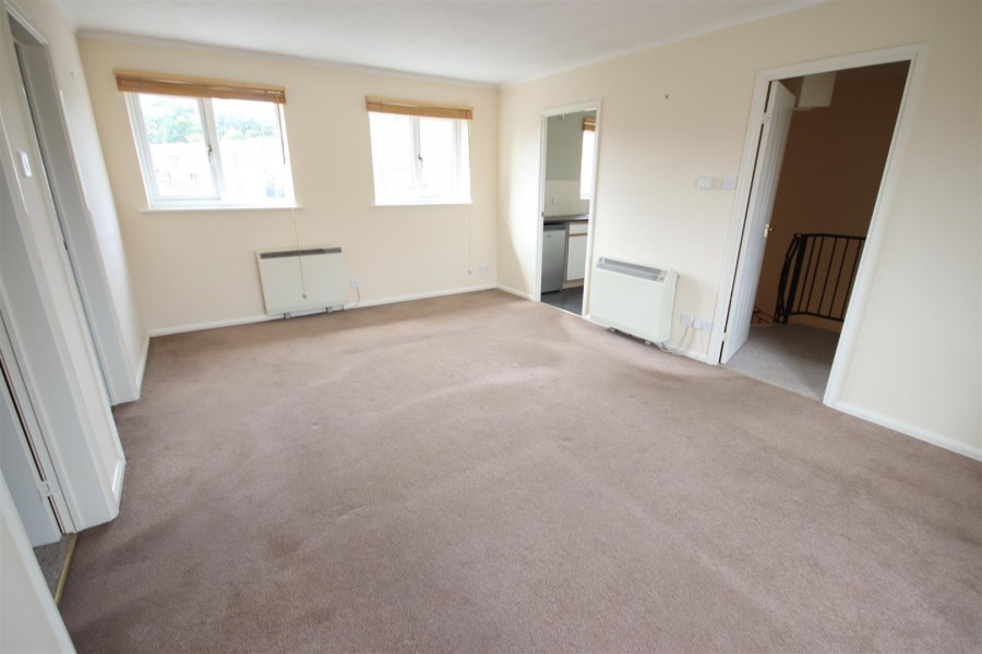 Images for Thomas Mead, Pewsham, Chippenham