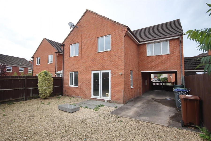 Images for Curlew Drive, Chippenham