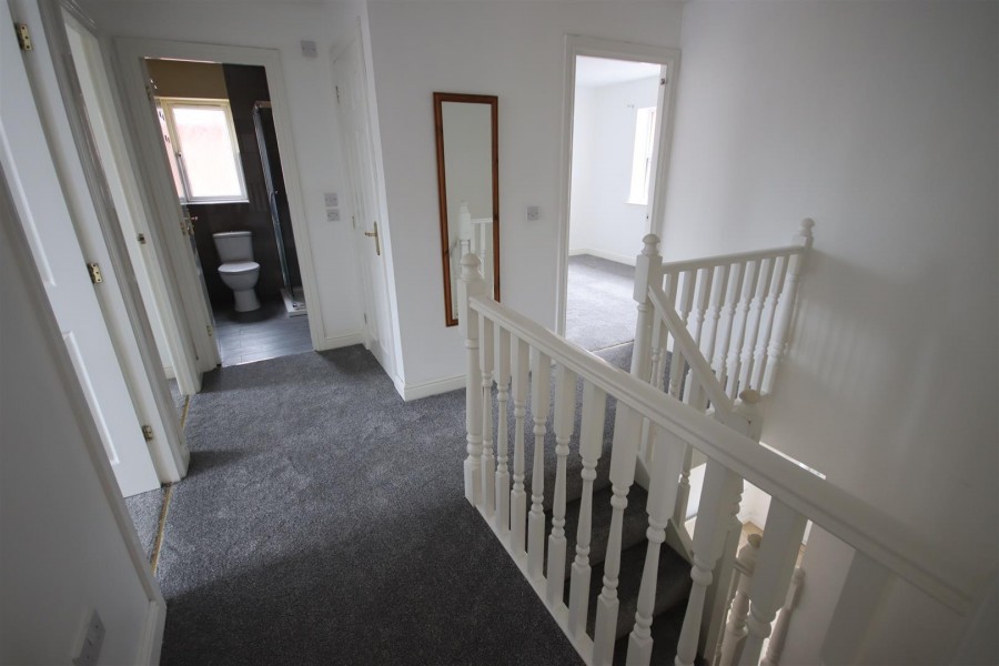 Images for Curlew Drive, Chippenham