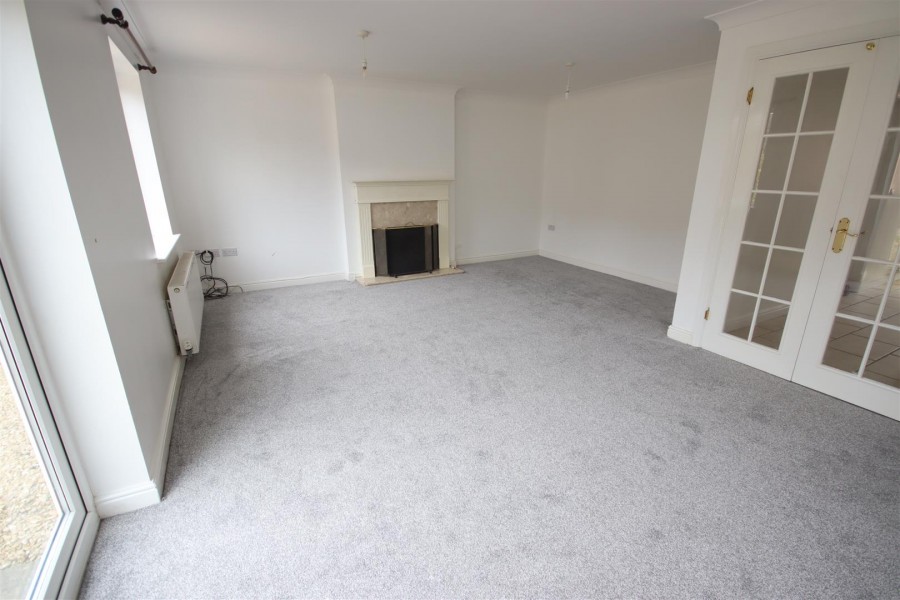 Images for Curlew Drive, Chippenham