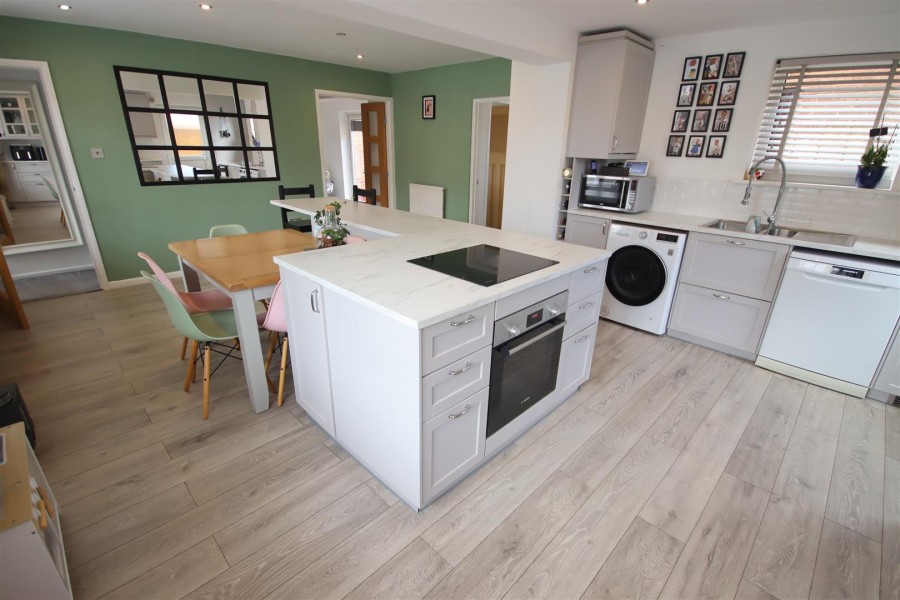Images for Andrews Close, Chippenham