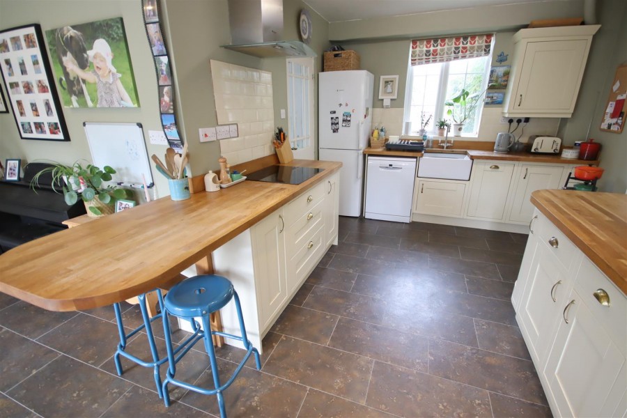 Images for Hillcrest, Colerne, Chippenham