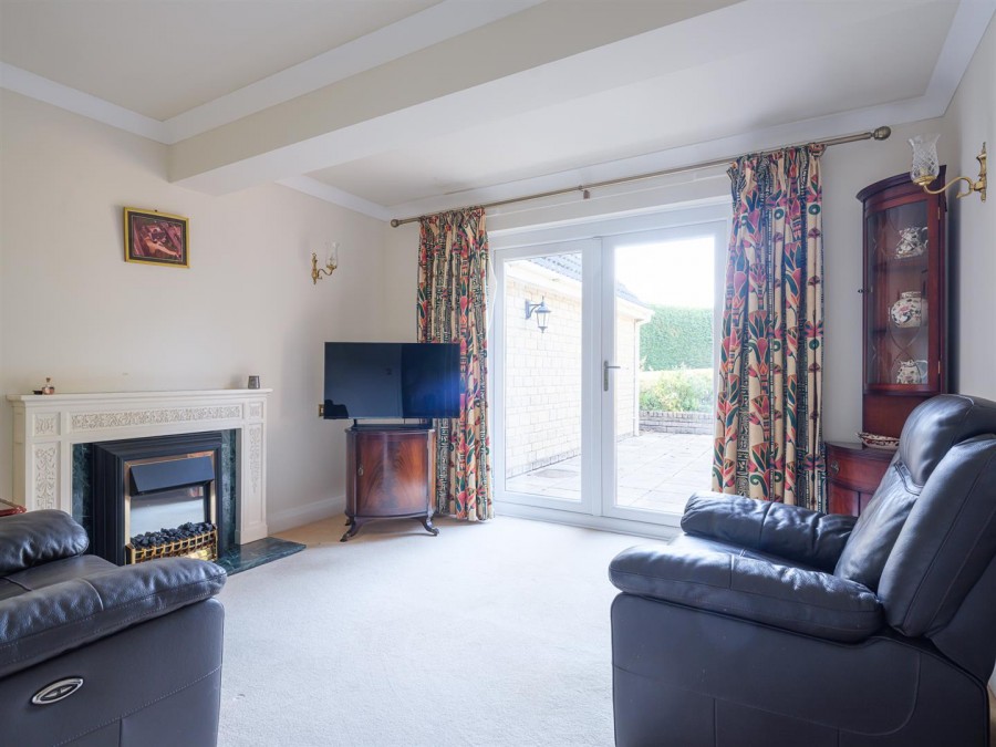 Images for Old Hardenhuish Lane, Chippenham