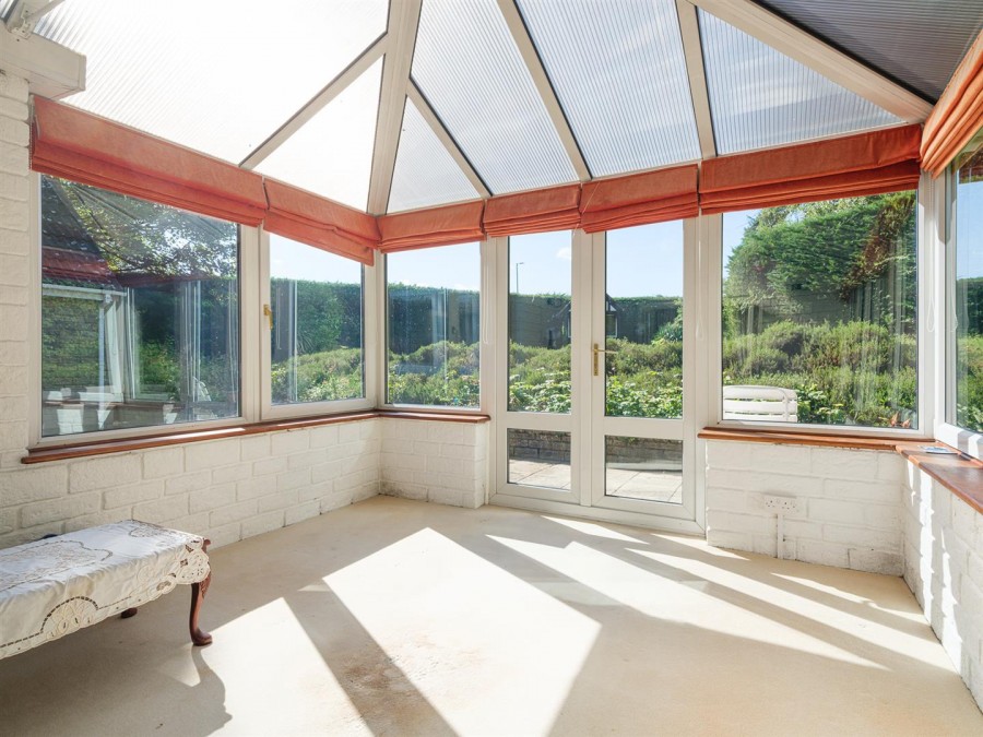 Images for Old Hardenhuish Lane, Chippenham