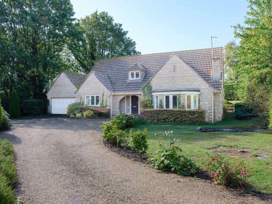 Images for Old Hardenhuish Lane, Chippenham