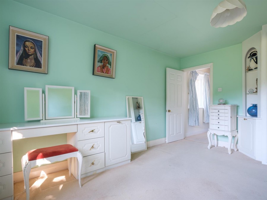 Images for Old Hardenhuish Lane, Chippenham