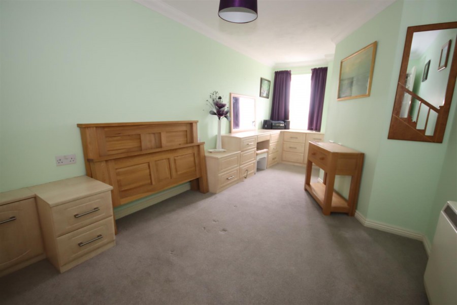 Images for Castle Lodge, Gladstone Road, Chippenham