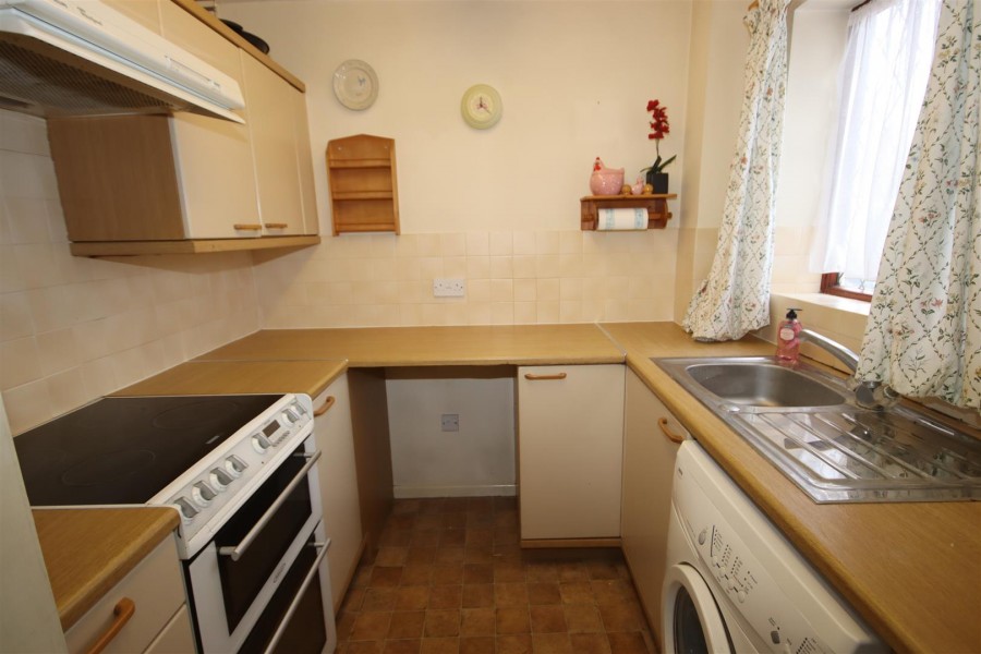 Images for Cheltenham Drive, Chippenham